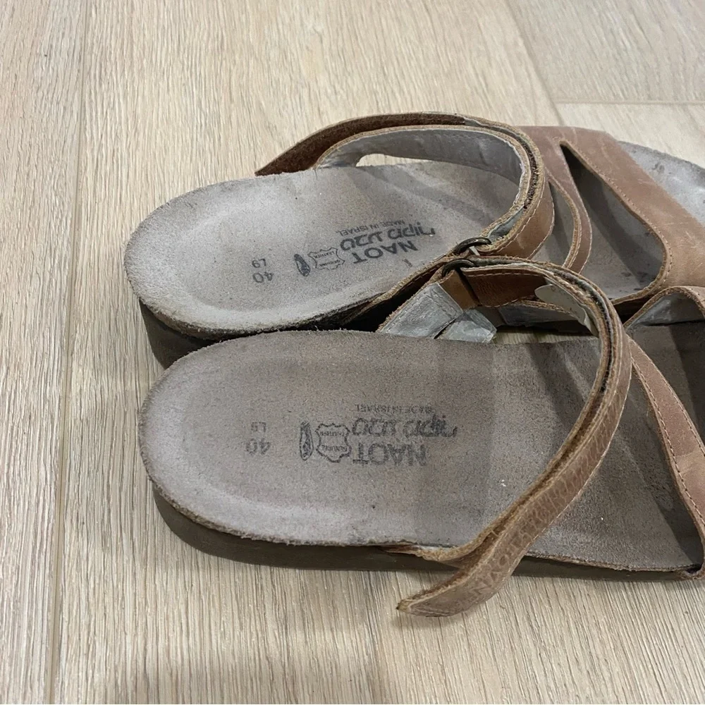Naot Gabriela Tan Leather Strappy Sandals